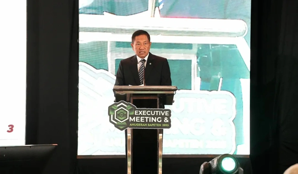 Wamenhan Donny Ermawan Taufanto. [Instagram @kemhanri]